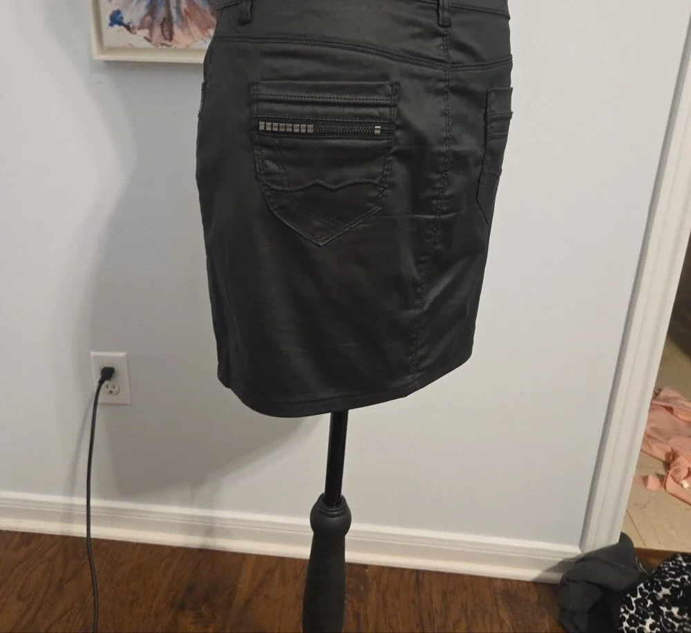 Black Waxed Fabric Pencil Skirt - Women